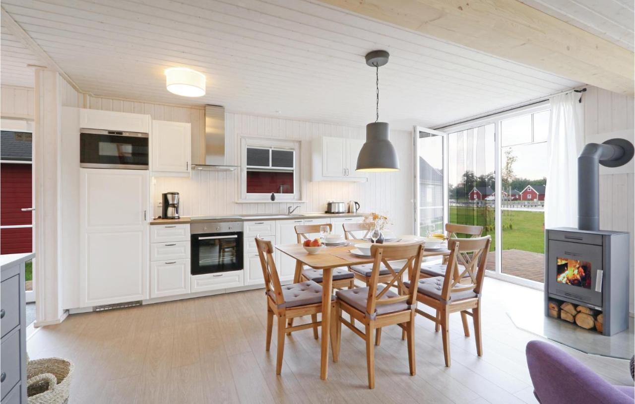 2 Bedroom Lovely Home In Zerpenschleuse Exterior photo